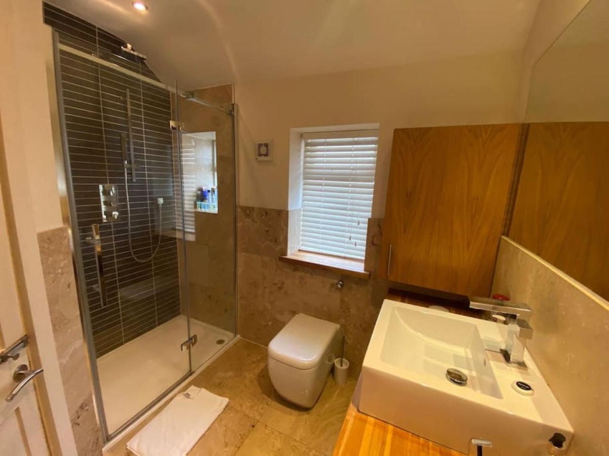 Spacious 4 Bedroom Character Home In Pontcanna Cardiff Exterior foto